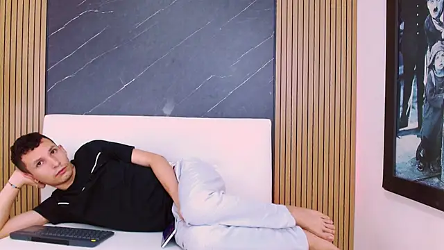 Isak_Berekoa 라이브 XXX 채팅