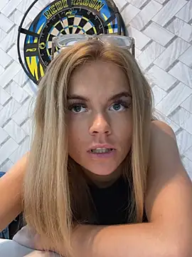 TaliaWhiteX's Live XXX Chat