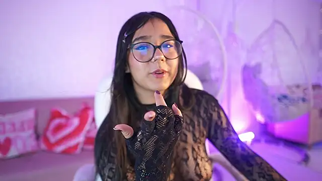 دردشة VioletJoness_ الجنسية المباشرة