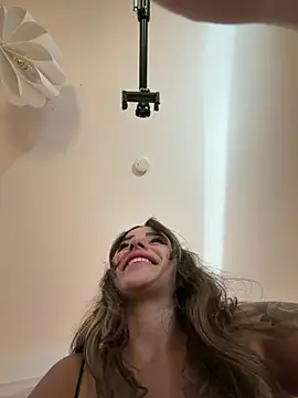 دردشة -Alisa الجنسية المباشرة