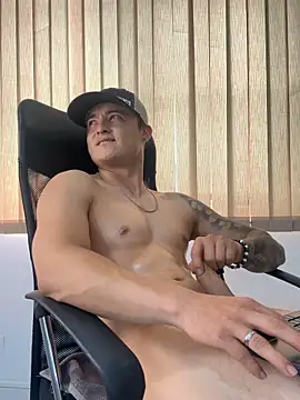 Alexander_ferre Adlı Modelin Canlı XXX Sohbeti