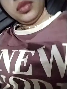 Živý XXX chat Emilysexy_cut