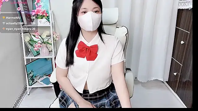 Clover_Nhi 라이브 XXX 채팅