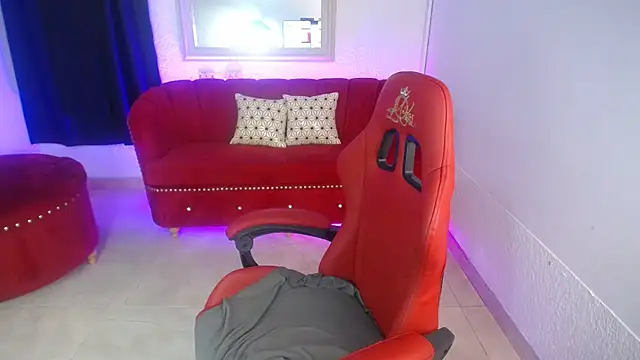 צ'אט XXX בשידור חי של nathaly_low1