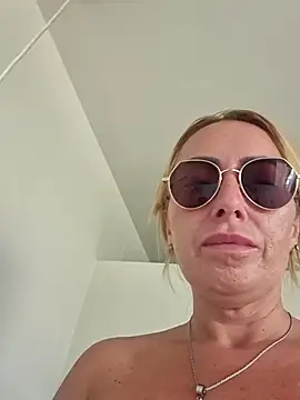 Molliexo Webcamshow