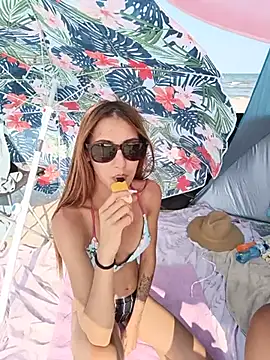 แชท XXX สดของ Andreea_Foxx