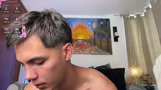 Adams_ricci 即時 XXX 聊天