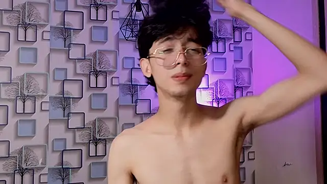 Twink_Sebas7 élő XXX-chatje