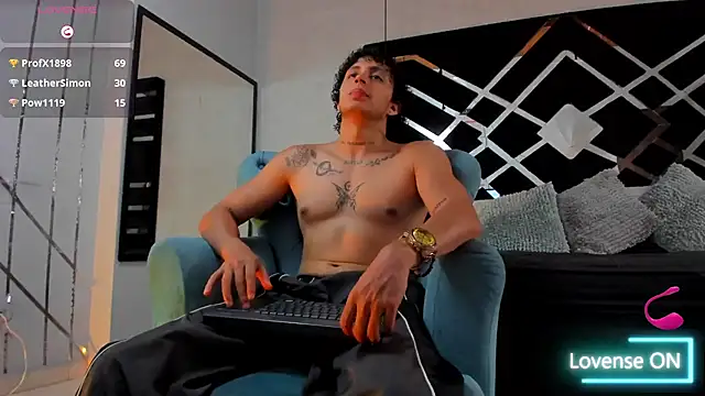 Chat XXX en directo de JayTaylorr