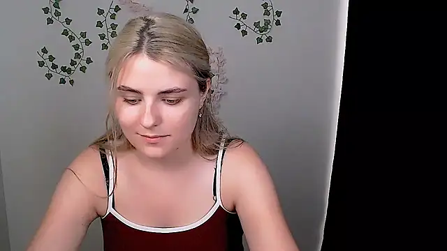 _shy_sabrina__'s Live XXX Chat