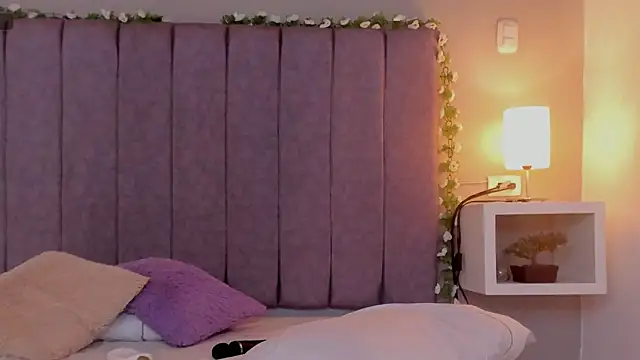 Chatroom XXX en direct de PAMELA_BRANZ