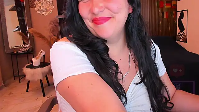 دردشة BBWLuxuryMuse الجنسية المباشرة