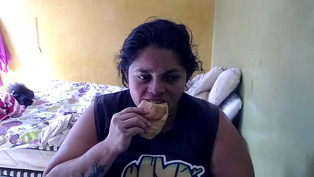 yulieth_bbw: απευθείας συνομιλία ΧΧΧ