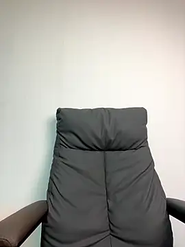 -OvO-'s Live XXX Chat