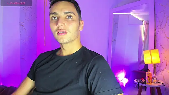 Онлайн чат XXX andrewevans46