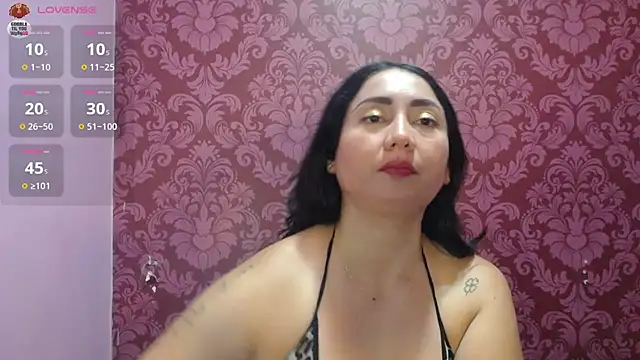 Chat +18 de juliana_diaz ao vivo
