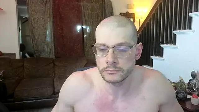 Chatroom XXX en direct de MasterDaddyCool