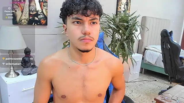 XXX chat uživo modela kai_storn