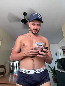 Chat XXX Live guzzfit