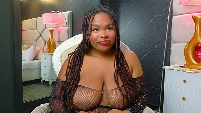 הופעת וובקאם של EbonyHenner