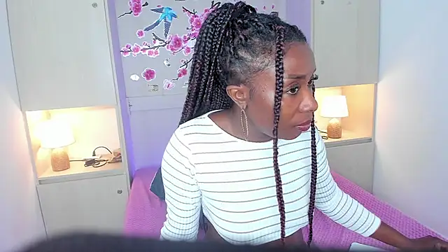 TaylorBloomn Live XXX chat