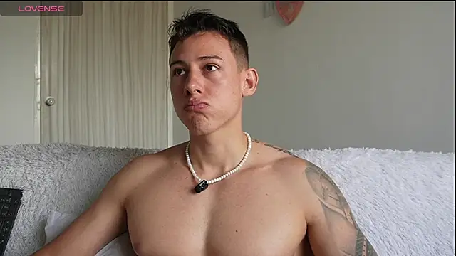 Pertunjukan Kamera Web Muscle_King_Cum