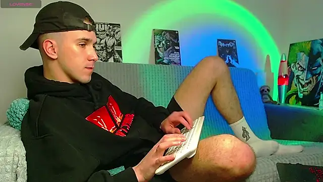 Midnighter_'s Webcam Show