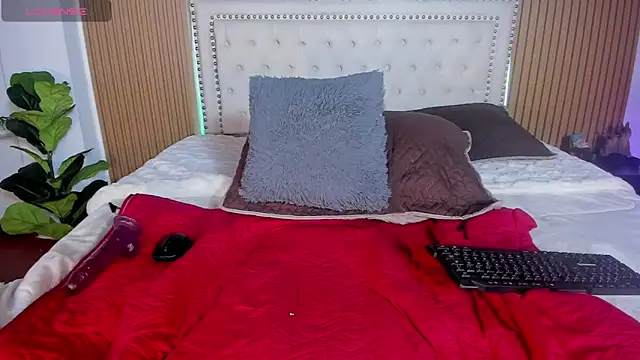 gaia_weston – webcam-show