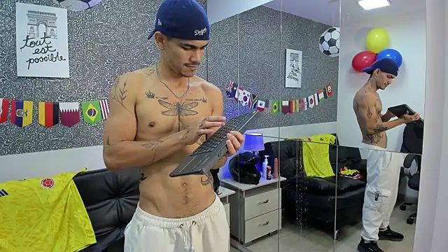 Jared_Cole 라이브 XXX 채팅