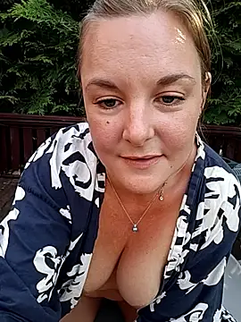 Chat XXX en directo de SwedishJennifer