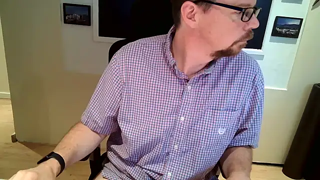 Scotsmanx Show in webcam