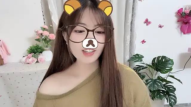 MIJ-Uwuun Live XXX chat