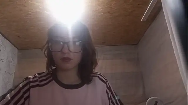 Živý XXX chat OliviaMoment