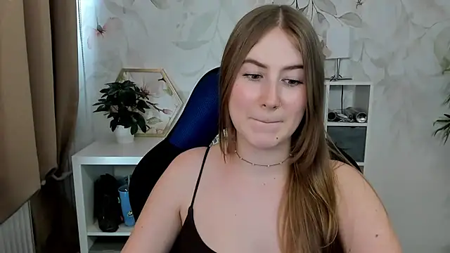 Chat XXX en directo de candy_Megan