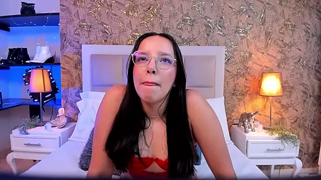 Chat XXX en directo de ValkyriaSteel