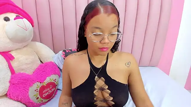 ISABELLA_020's Webcam Show