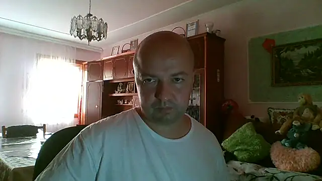 Chat XXX en directo de Luceriusbigass