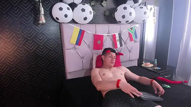 Tony_Zackk Webcam Show