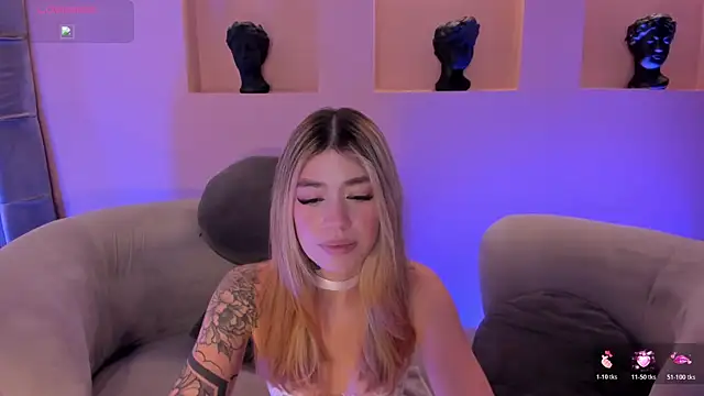 Онлайн чат XXX ViolettHansson