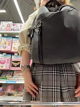 Онлайн чат XXX Dina_Tease