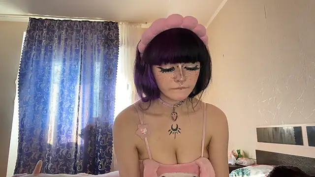 Онлайн чат XXX HolyCute