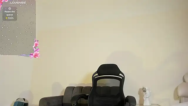 MaximusClarkn Live XXX chat