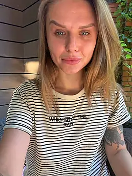 Your__Fetish Adlı Modelin Canlı XXX Sohbeti