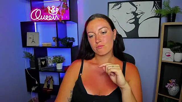 Chatroom XXX en direct de FUN_AMI