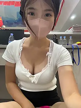 gougou13 Live XXX-Chat