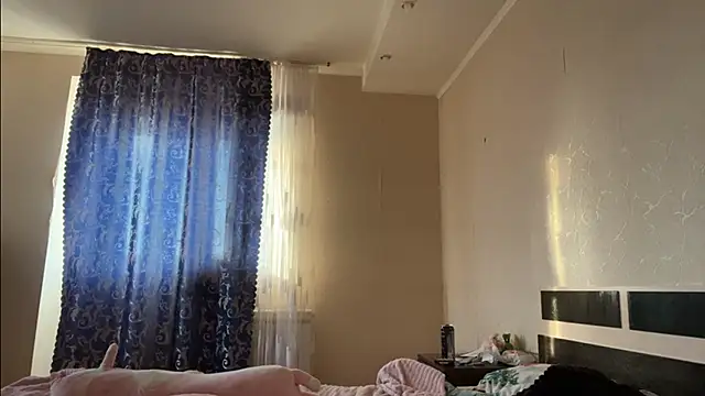 HolyCute – Naživo XXX chat