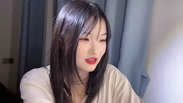 nainai52013's Live XXX Chat