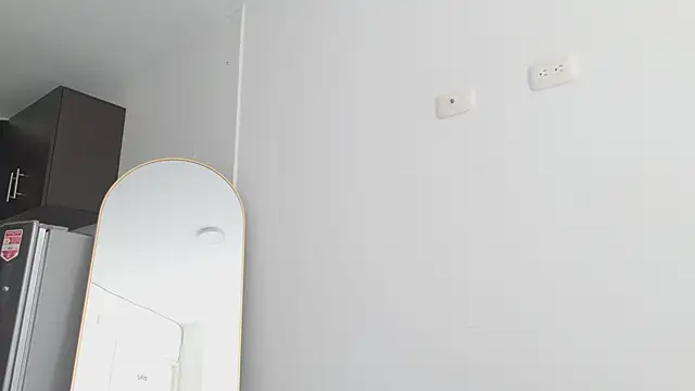XXX chat uživo modela grey___27