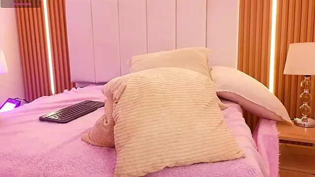 KimSensual_ 即時 XXX 聊天