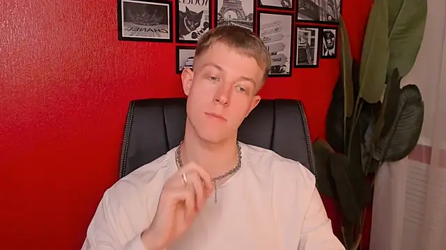 Živý XXX chat Dylan_Norton
